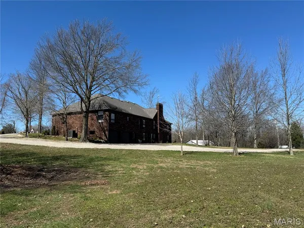 $698,000 | 13 Pcr 351, Perryville, MO 63775