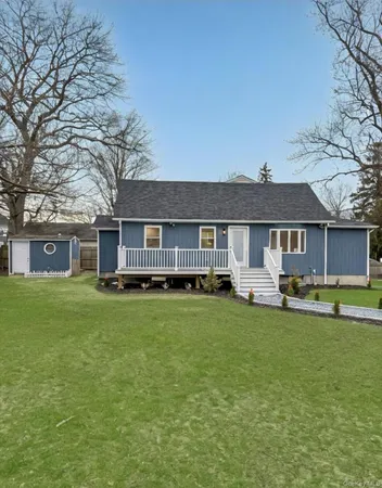 $569,999 | 30 Shell Road, Rocky Point, NY 11778