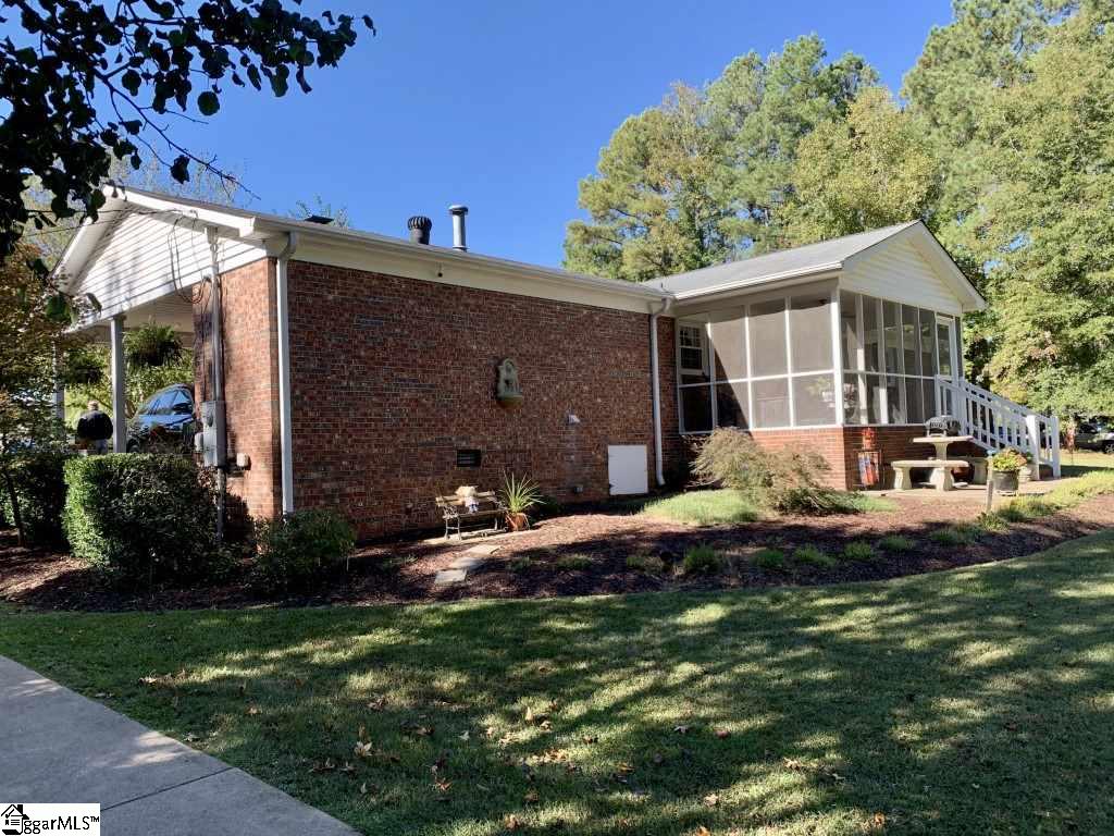 843 State Rd S-44-70 Union, SC 29379 - Photo 4 of 30