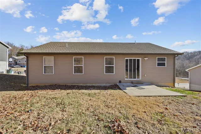 $289,900 | 5641 Hawks Landing Drive, Hillsboro, MO 63050