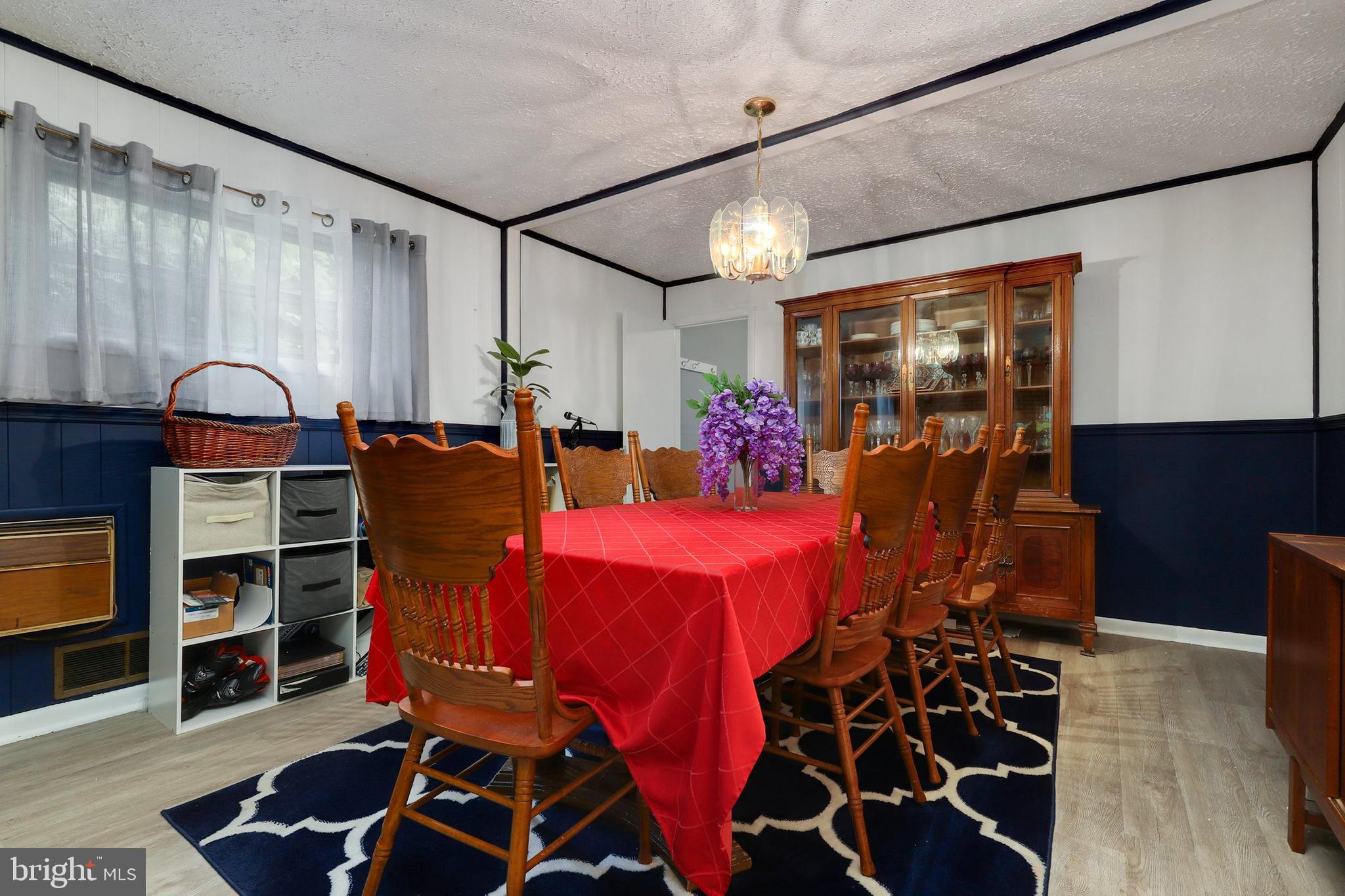 6816 Westcott Road Falls Church, VA 22042 - Photo 14 of 30