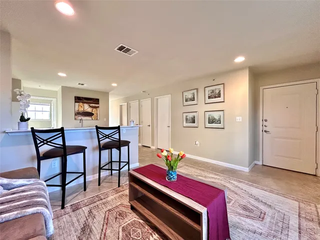 $999 | 304 Stubblefield Lane, Unit 304, Liberty Hill, TX 78642