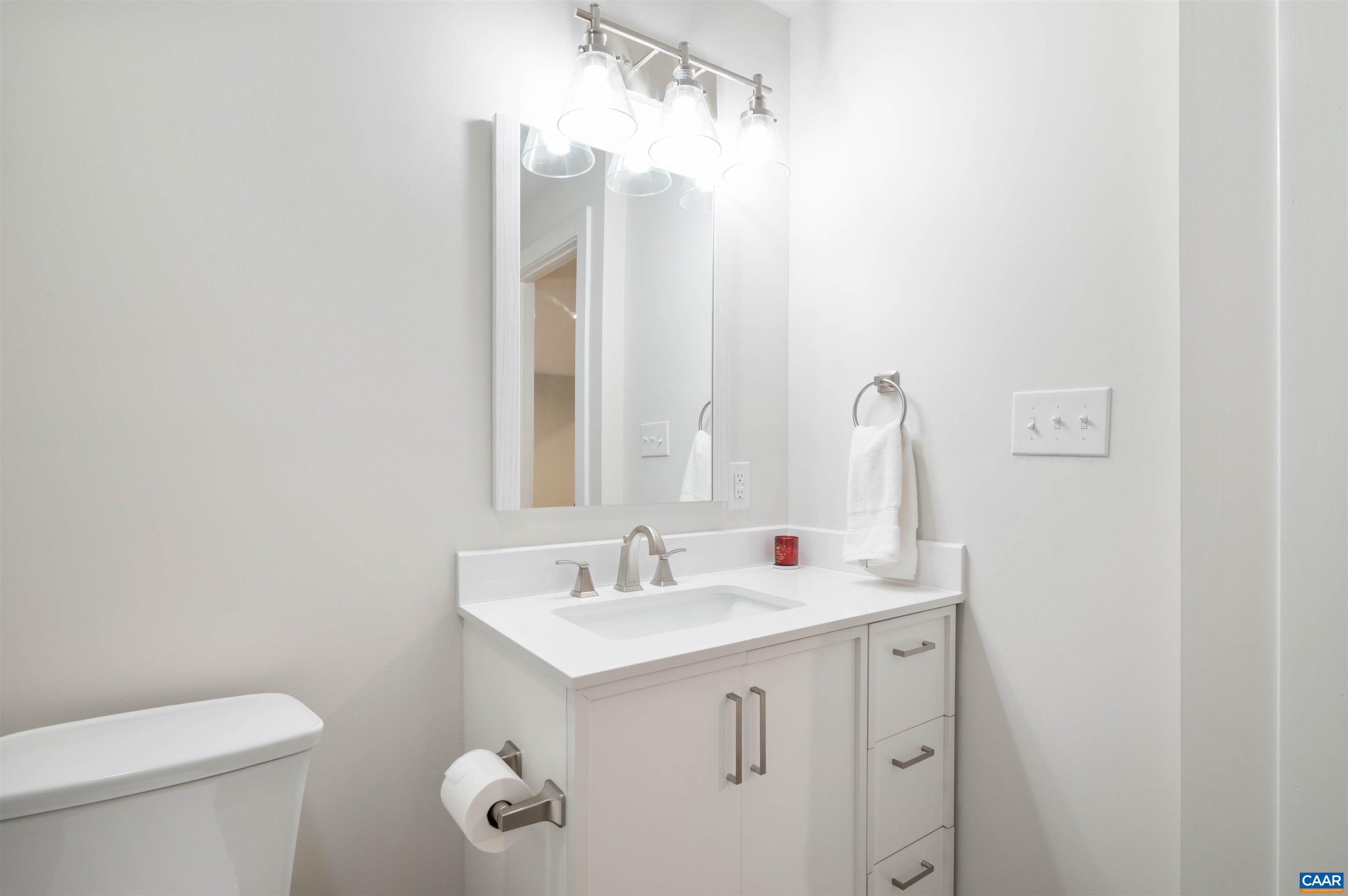 4382 Sunset Drive Charlottesville, VA 22911 - Photo 35 of 40 Gallery Image 35
