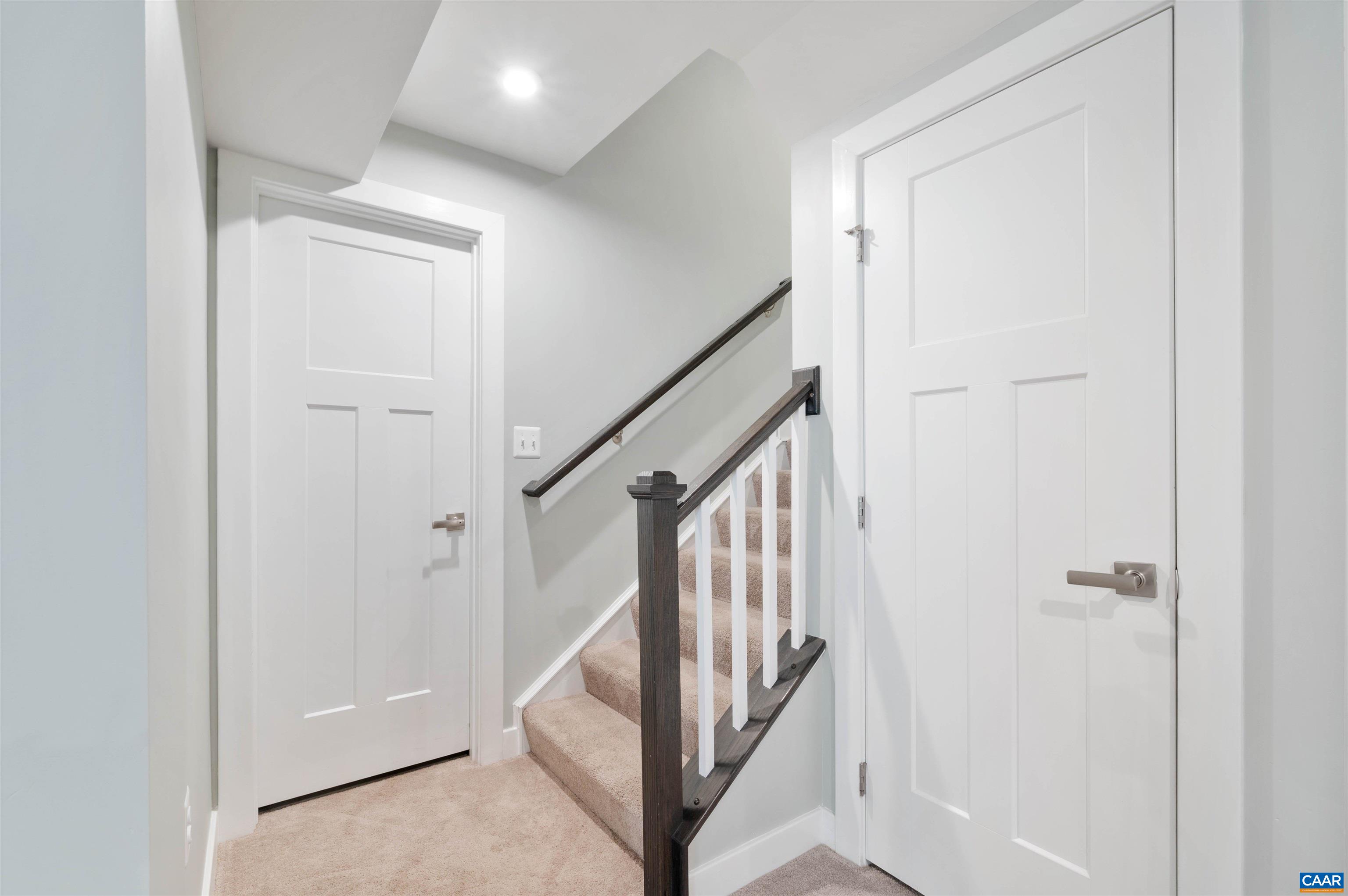 4382 Sunset Drive Charlottesville, VA 22911 - Photo 36 of 40 Gallery Image 36