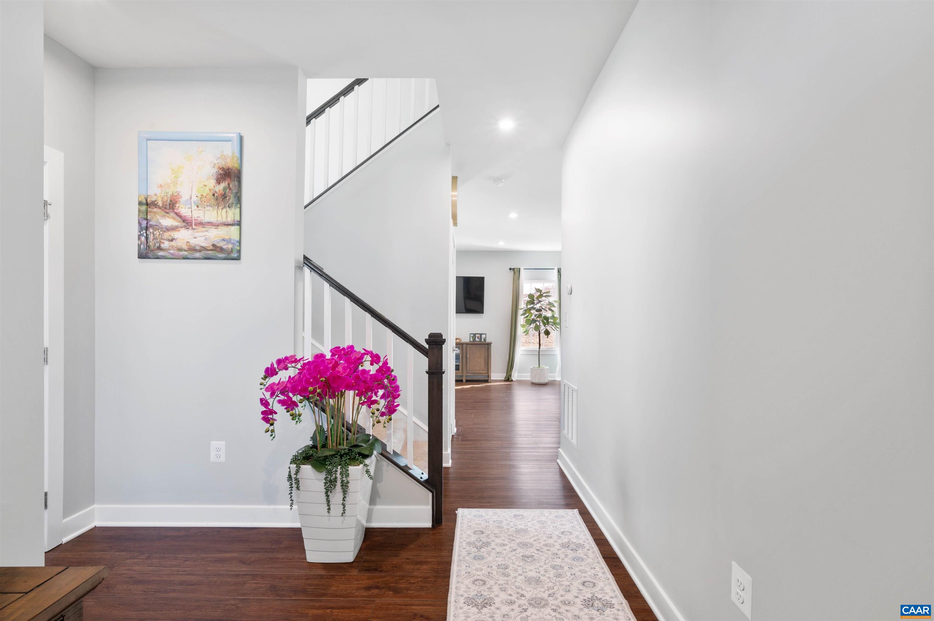 4382 Sunset Drive Charlottesville, VA 22911 - Photo 5 of 40 Gallery Image 5