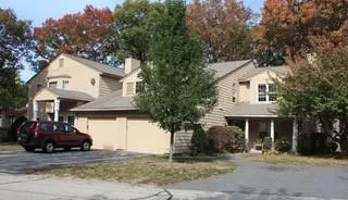 $415,000 | 5 Nipmuc Trail, Unit B, North Providence, RI 02904