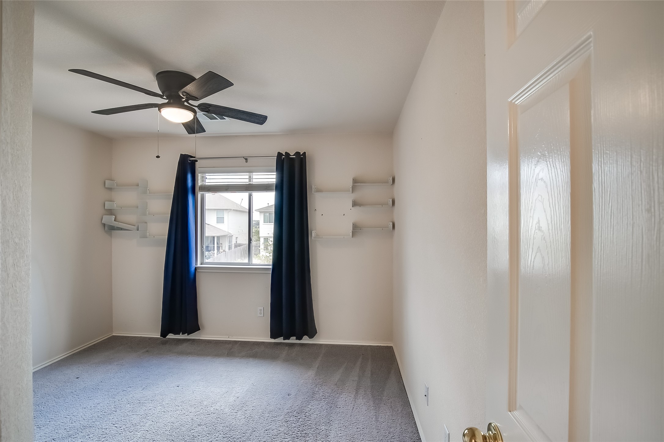 11116 Los Comancheros Road Austin, TX 78717 - Photo 21 of 29 Gallery Image 21