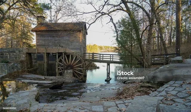 $330,000 | 1857 Oak Hill Springs Boulevard, Lithonia, GA 30058