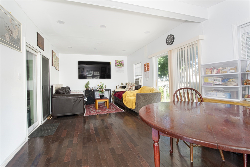 2 Kosta Street Worcester, MA 01607 - Photo 14 of 20