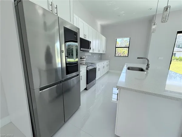 $2,550 | 2266 Desoto Boulevard South, Naples, FL 34117