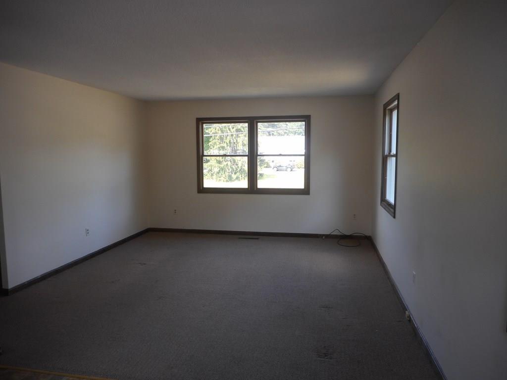 347 Southampton Road Westfield, MA 01085 - Photo 12 of 20 Gallery Image 12