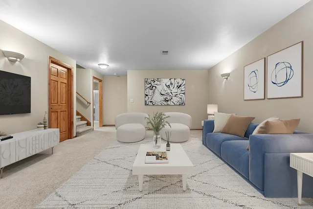 $349,900 | 821 Killarny Trail, De Pere, WI 54115