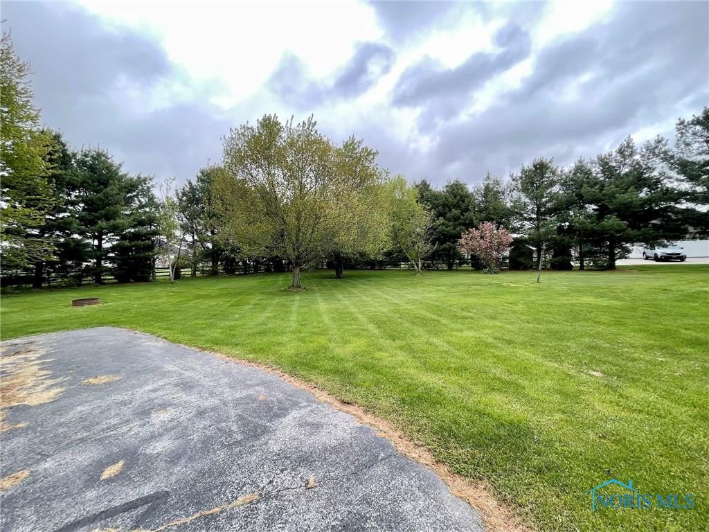 8450 Farnsworth Road Waterville, OH 43566 - Photo 25 of 30 Gallery Image 25