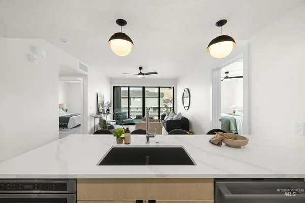 $524,900 | 4340 East Haystack Street, Unit 206, Boise, ID 83716
