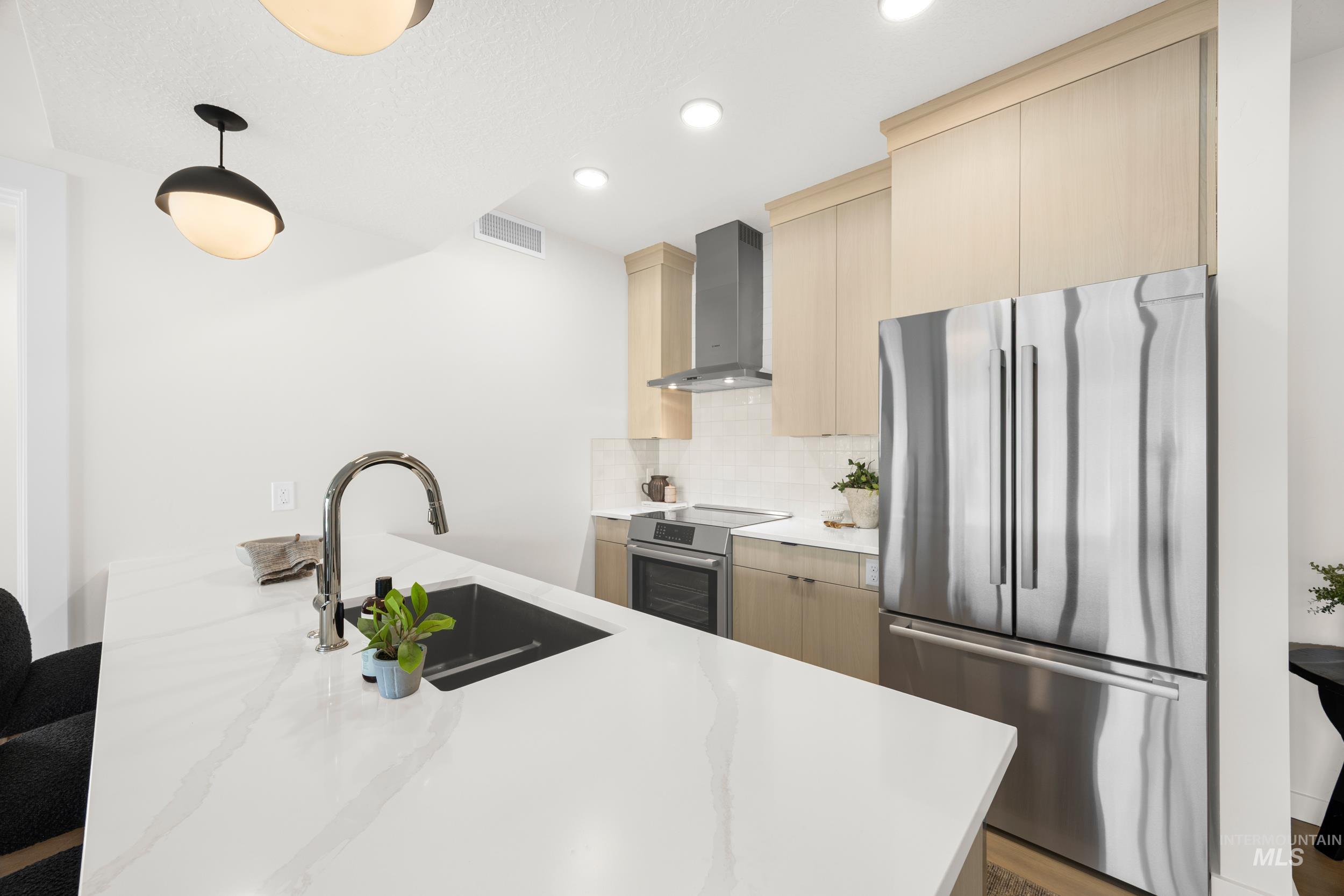 4340 East Haystack Street, Unit 206 Boise, ID 83716 - Photo 8 of 50