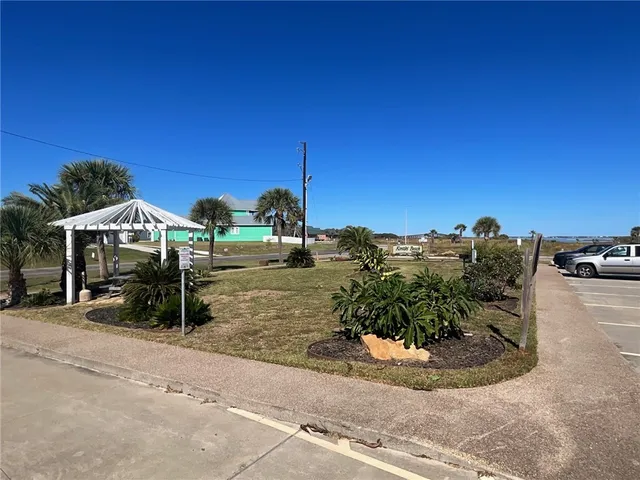 $185,000 | 2290 North Fulton Beach Road, Unit B318, Rockport, TX 78382