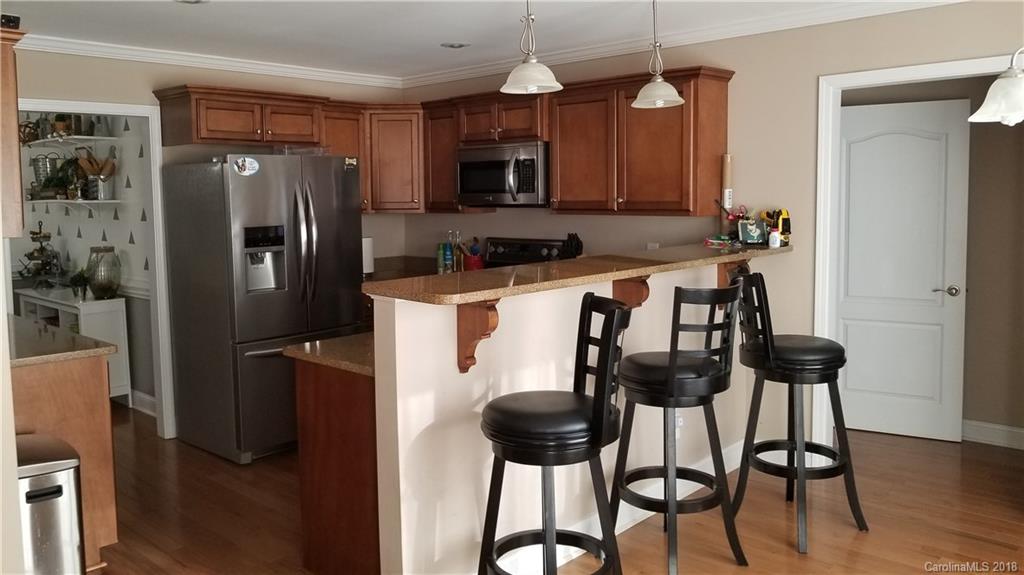 4505 Summit Circle Conover, NC 28613 - Photo 7 of 19 Gallery Image 7