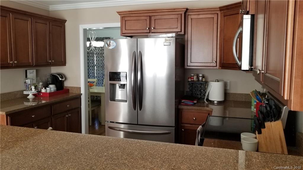 4505 Summit Circle Conover, NC 28613 - Photo 8 of 19 Gallery Image 8