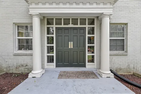 $268,900 | 434 Bowling Avenue, Nashville, TN 37205