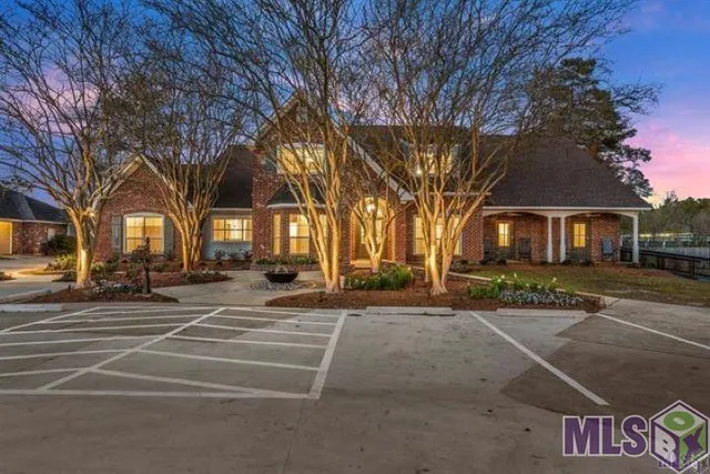 $850 | Undisclosed Address, Walker, LA 70785