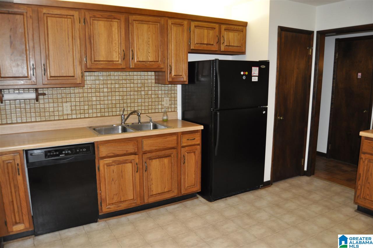 824 Brookhaven Road Anniston, AL 36207 - Photo 6 of 32