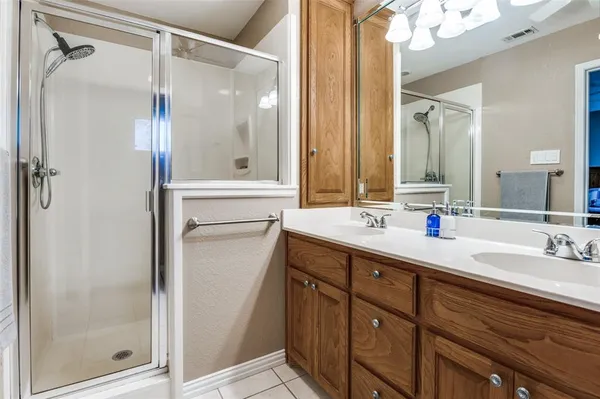 $390,000 | 5 Huckleberry Lane, Star Harbor, TX 75148