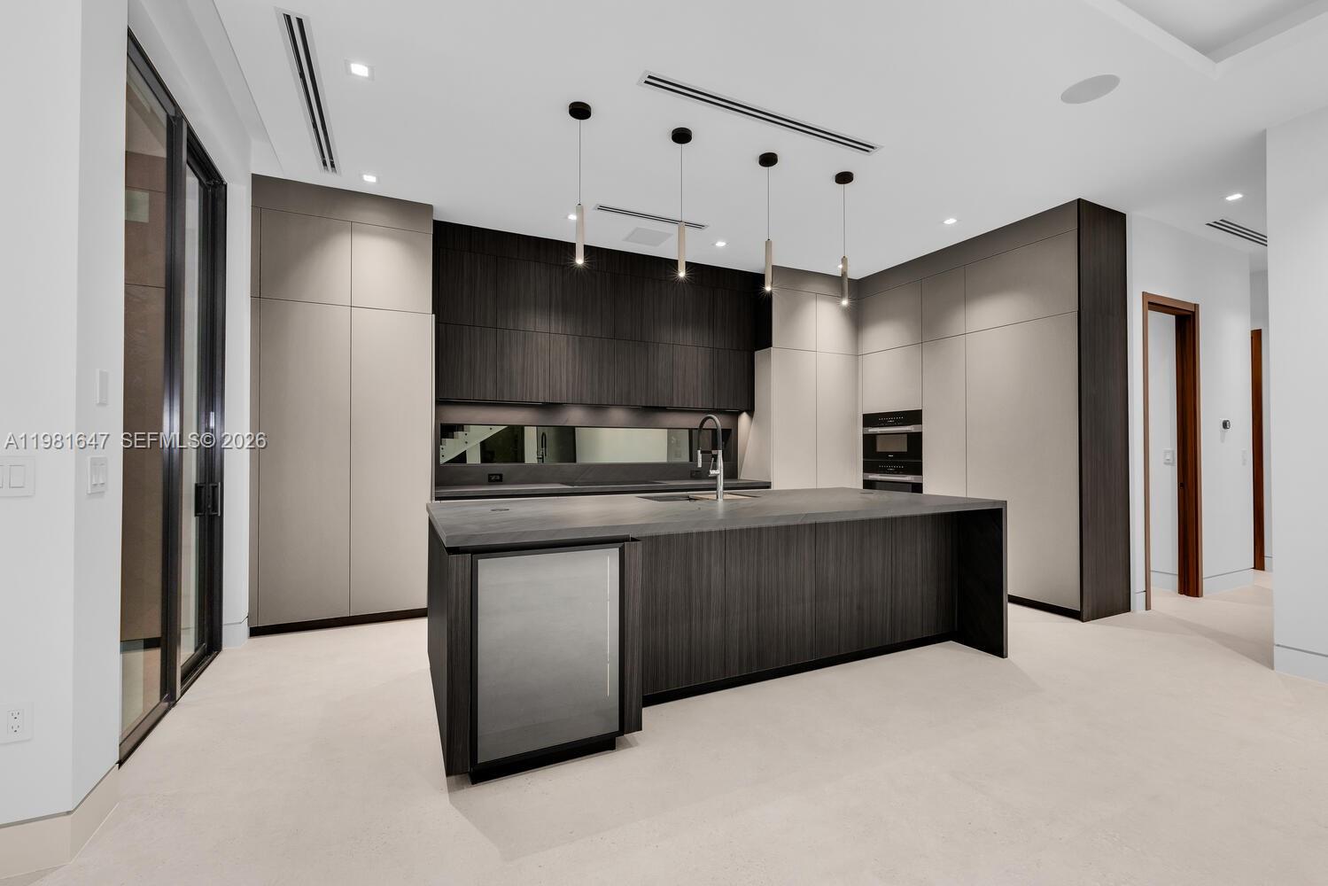 4231 Southwest 11th Street Miami, FL 33134 - Photo 15 of 56