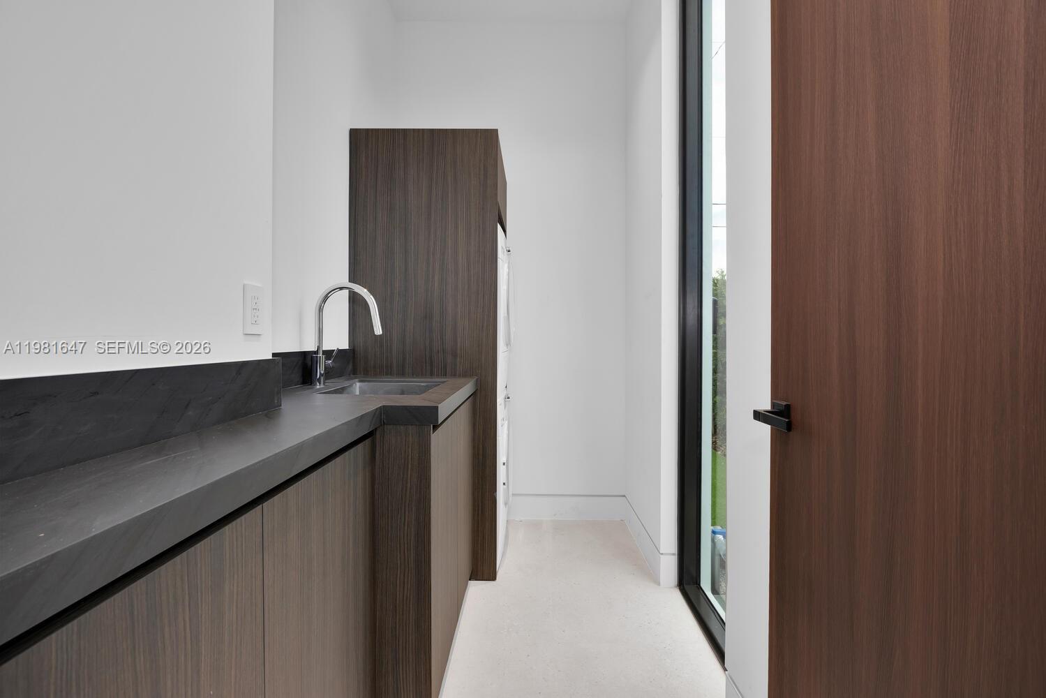 4231 Southwest 11th Street Miami, FL 33134 - Photo 21 of 56