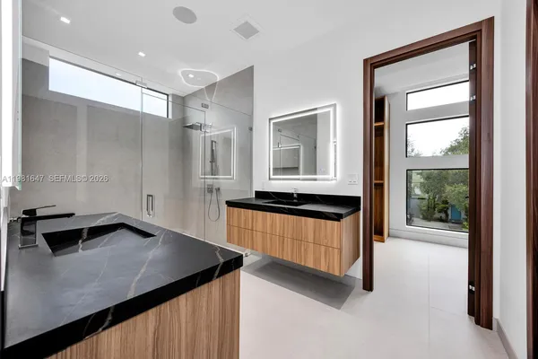 a view of walk in closet