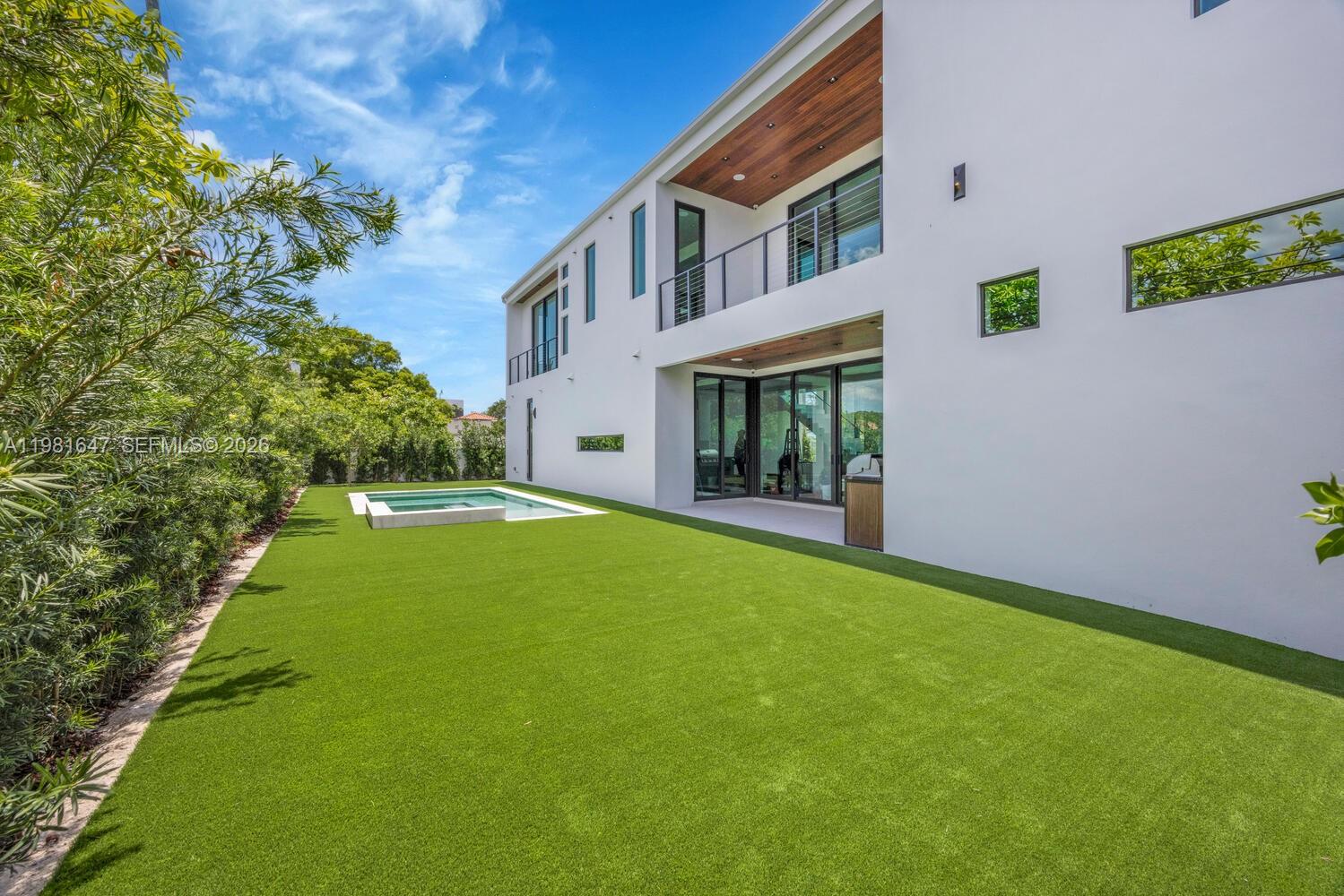 4231 Southwest 11th Street Miami, FL 33134 - Photo 44 of 56