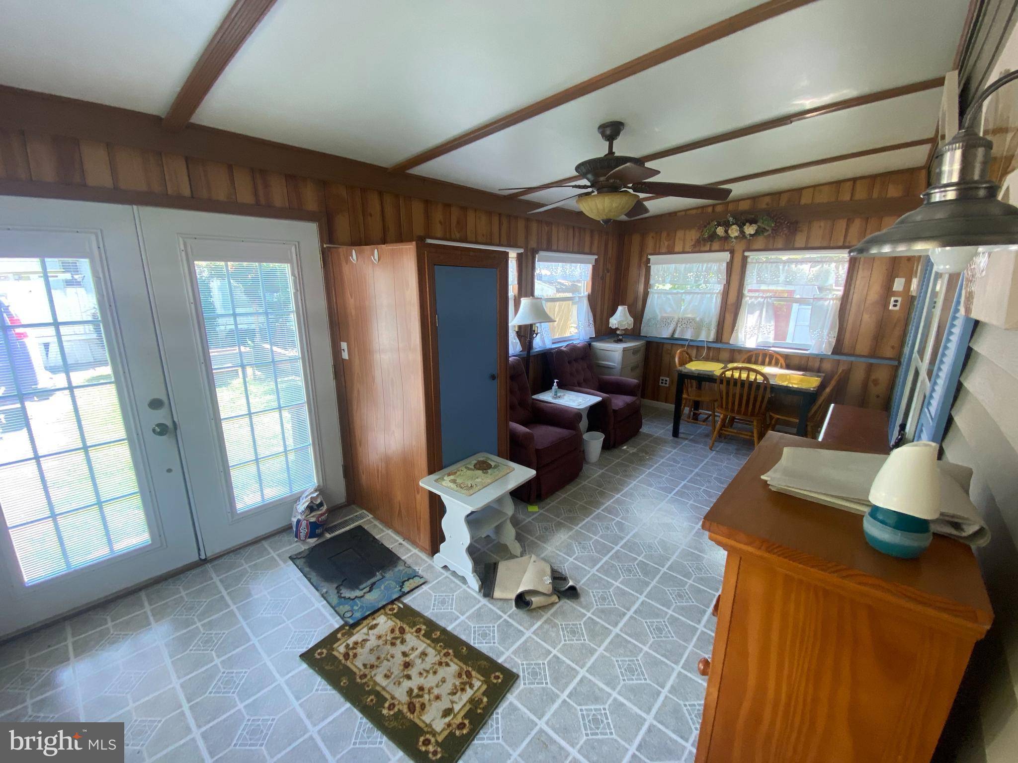 32024 Janice Road, Unit B9 Lewes, DE 19958 - Photo 4 of 17 Sunroom