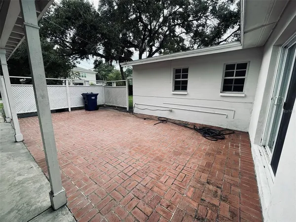 $3,300 | 1039 South Frankland Road, Tampa, FL 33629