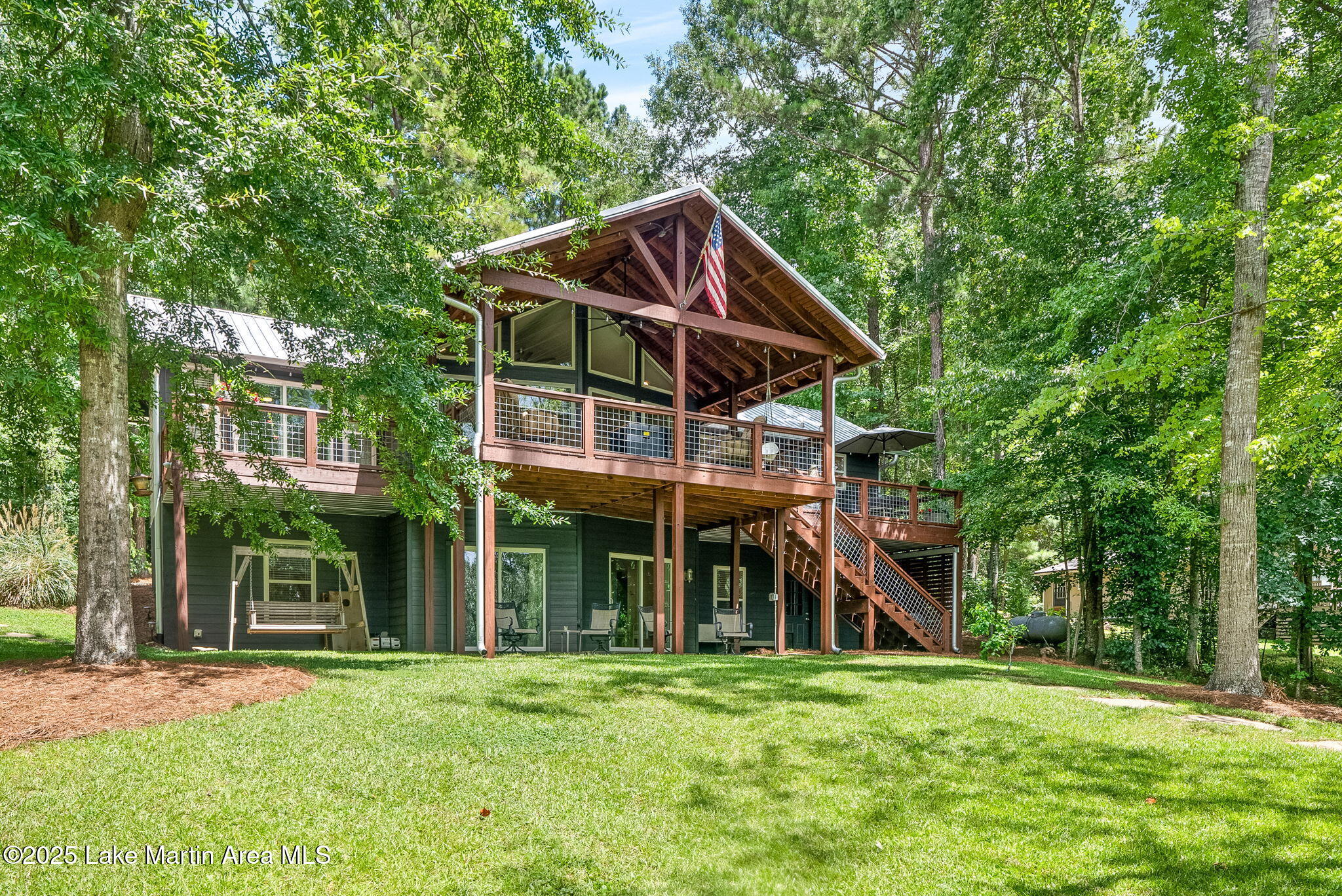 1-web-or-mls-535 Bow Rd-32