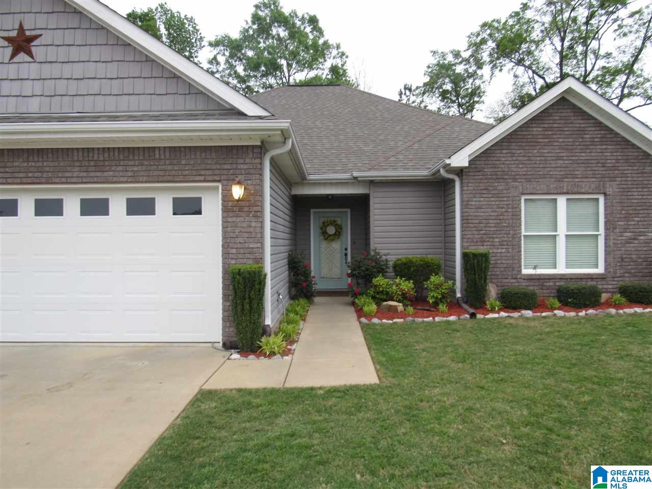 325 Battle Circle Clanton, AL 35045 - Photo 3 of 46