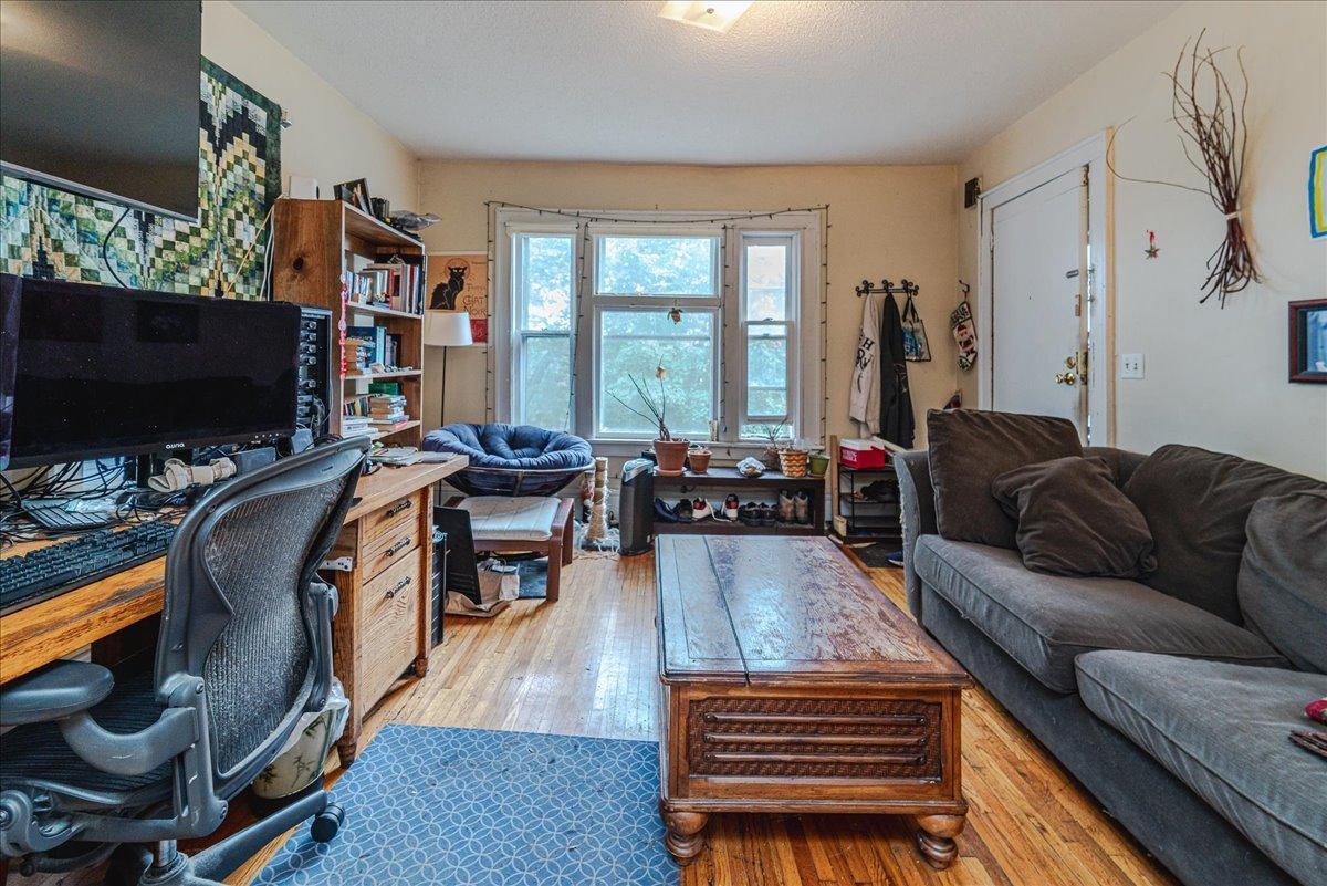 2416 4th Avenue South Minneapolis, MN 55404 - Photo 11 of 28