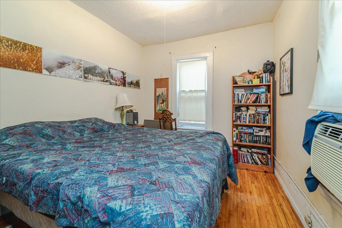 2416 4th Avenue South Minneapolis, MN 55404 - Photo 15 of 28