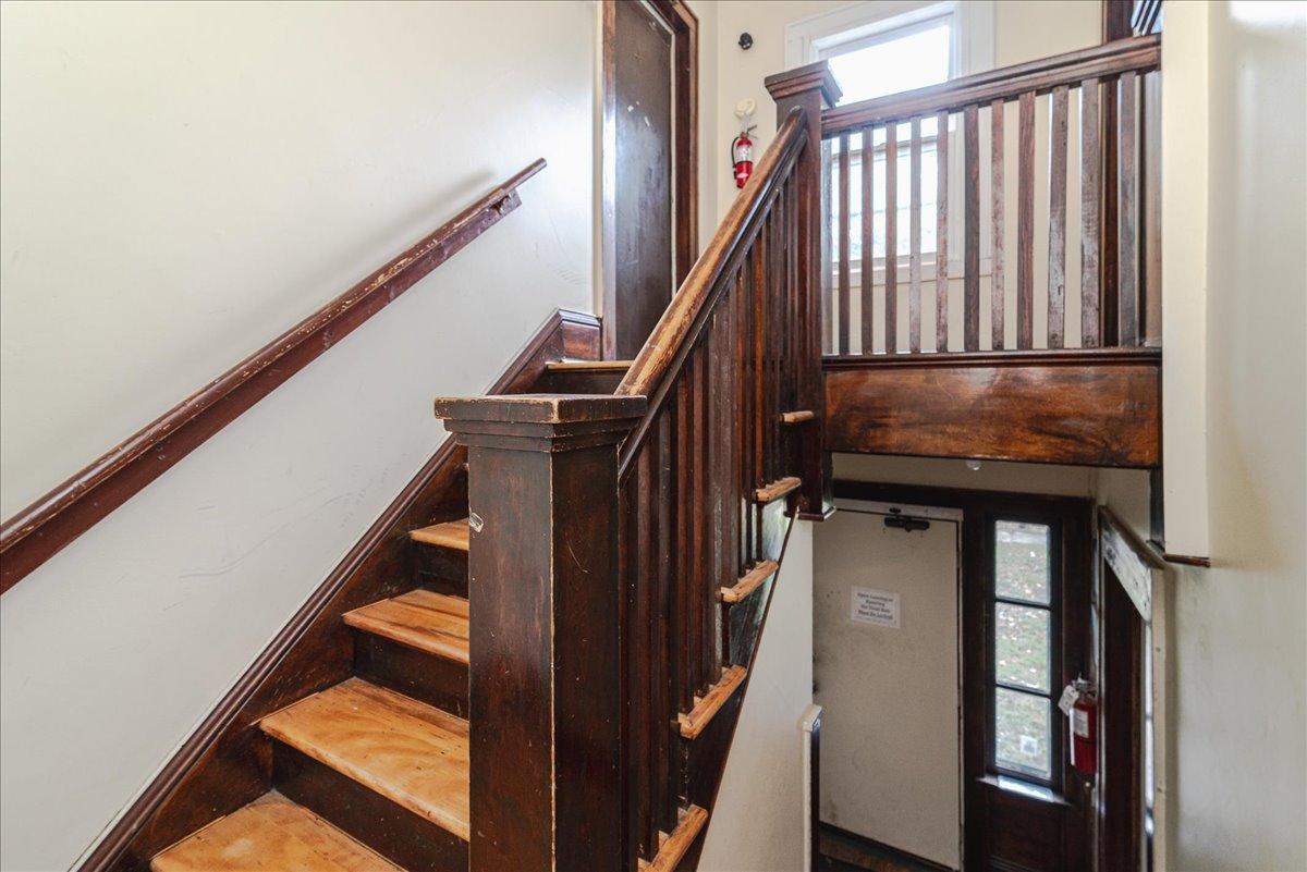 2416 4th Avenue South Minneapolis, MN 55404 - Photo 18 of 28