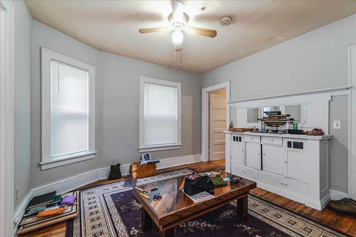 2416 4th Avenue South Minneapolis, MN 55404 - Photo 22 of 28