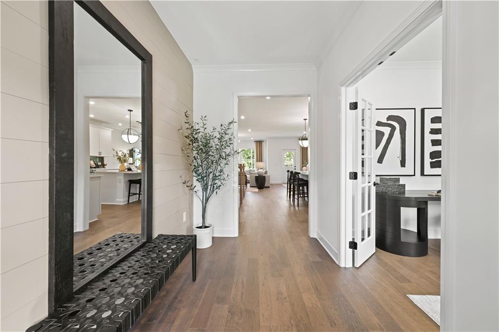 6092 Marigold Way Atlanta, GA 30349 - Photo 2 of 31