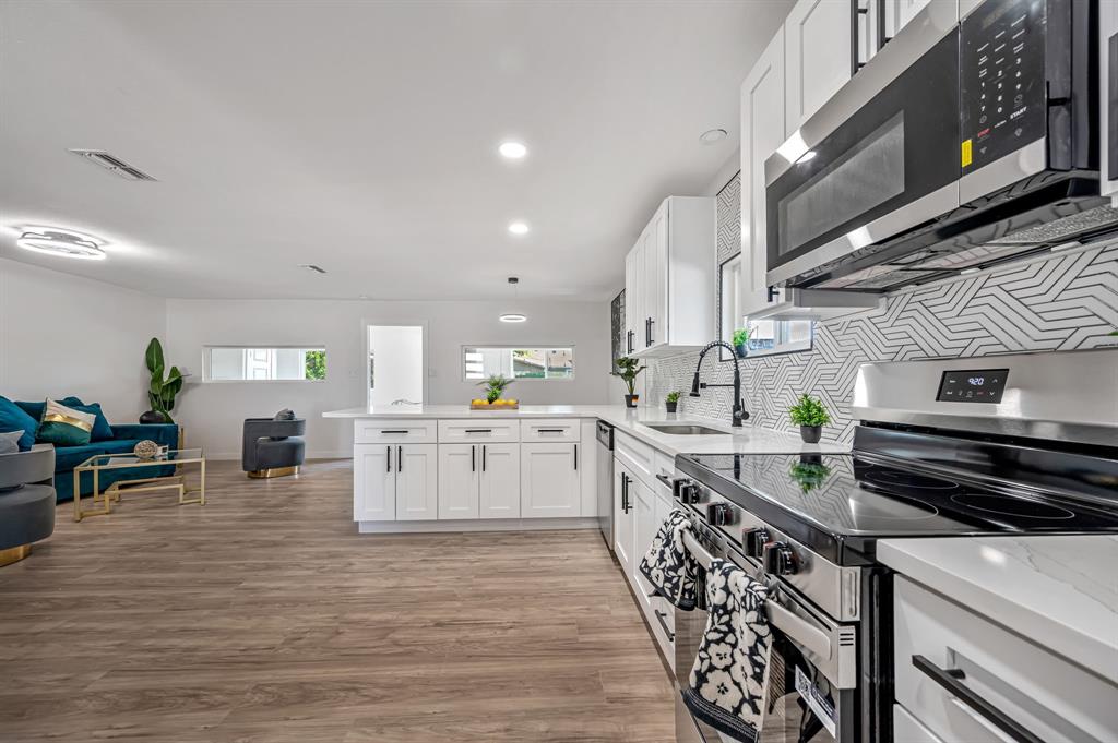 720 Judd Street Fort Worth, TX 76104 - Photo 16 of 35