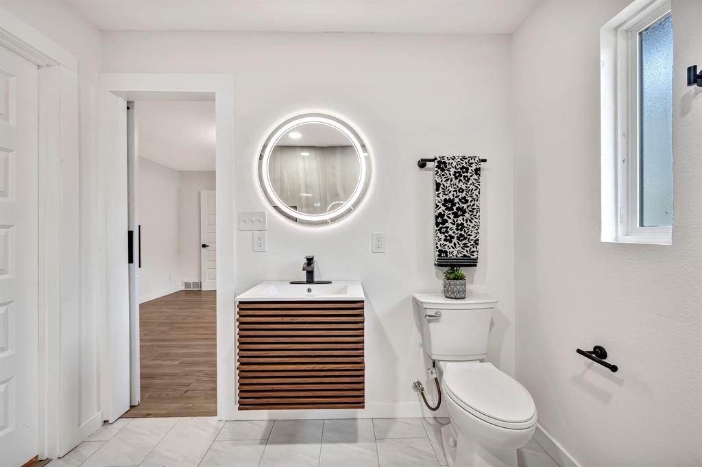 720 Judd Street Fort Worth, TX 76104 - Photo 22 of 35