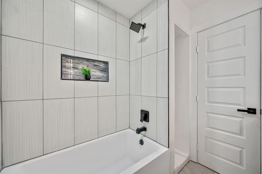 720 Judd Street Fort Worth, TX 76104 - Photo 28 of 35