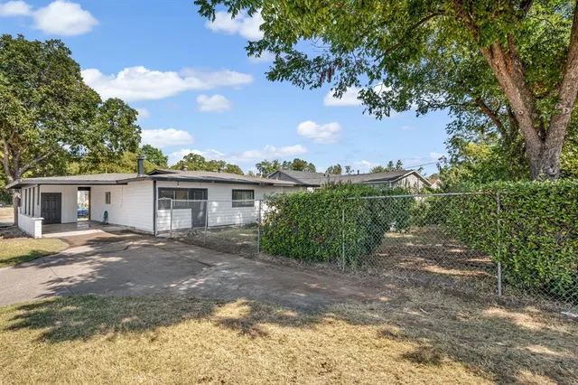 $257,500 | 720 Judd Street, Fort Worth, TX 76104