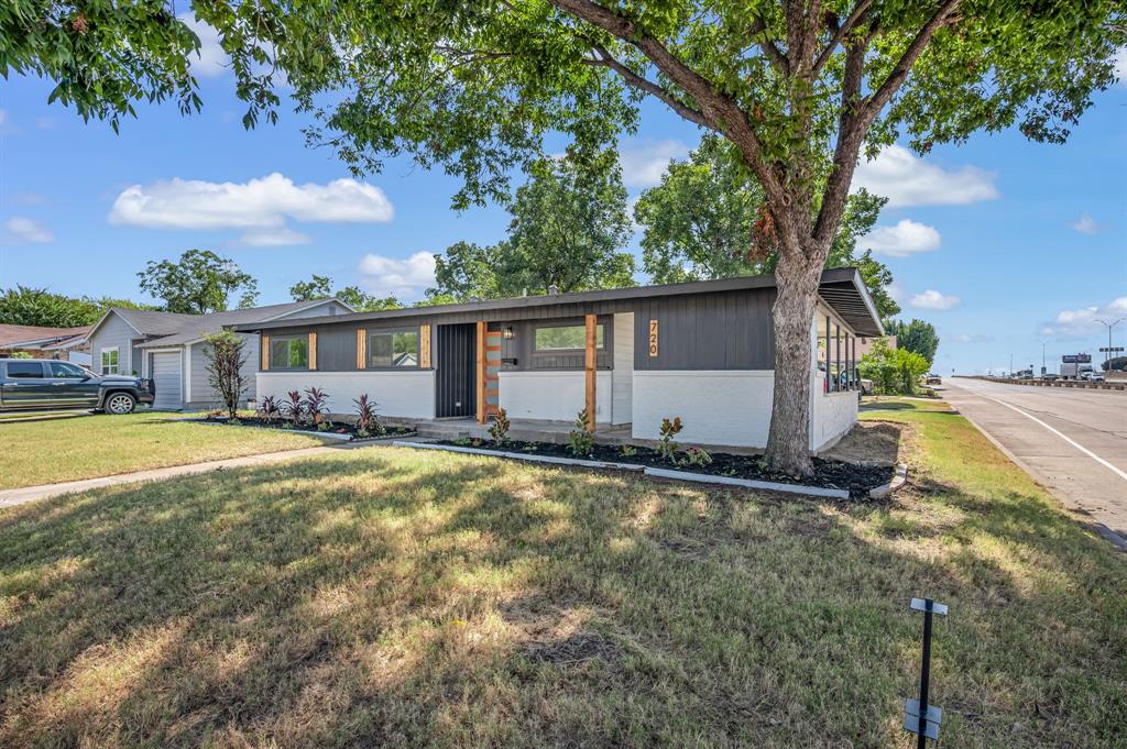 720 Judd Street Fort Worth, TX 76104 - Photo 4 of 35
