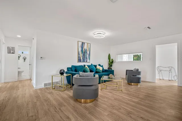 $257,500 | 720 Judd Street, Fort Worth, TX 76104