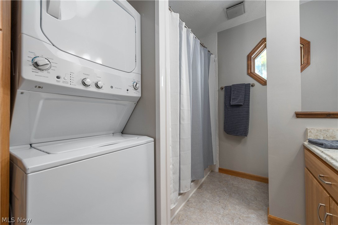 4601 Compass Rose, Unit 30 Vermilion, OH 44089 - Photo 23 of 50