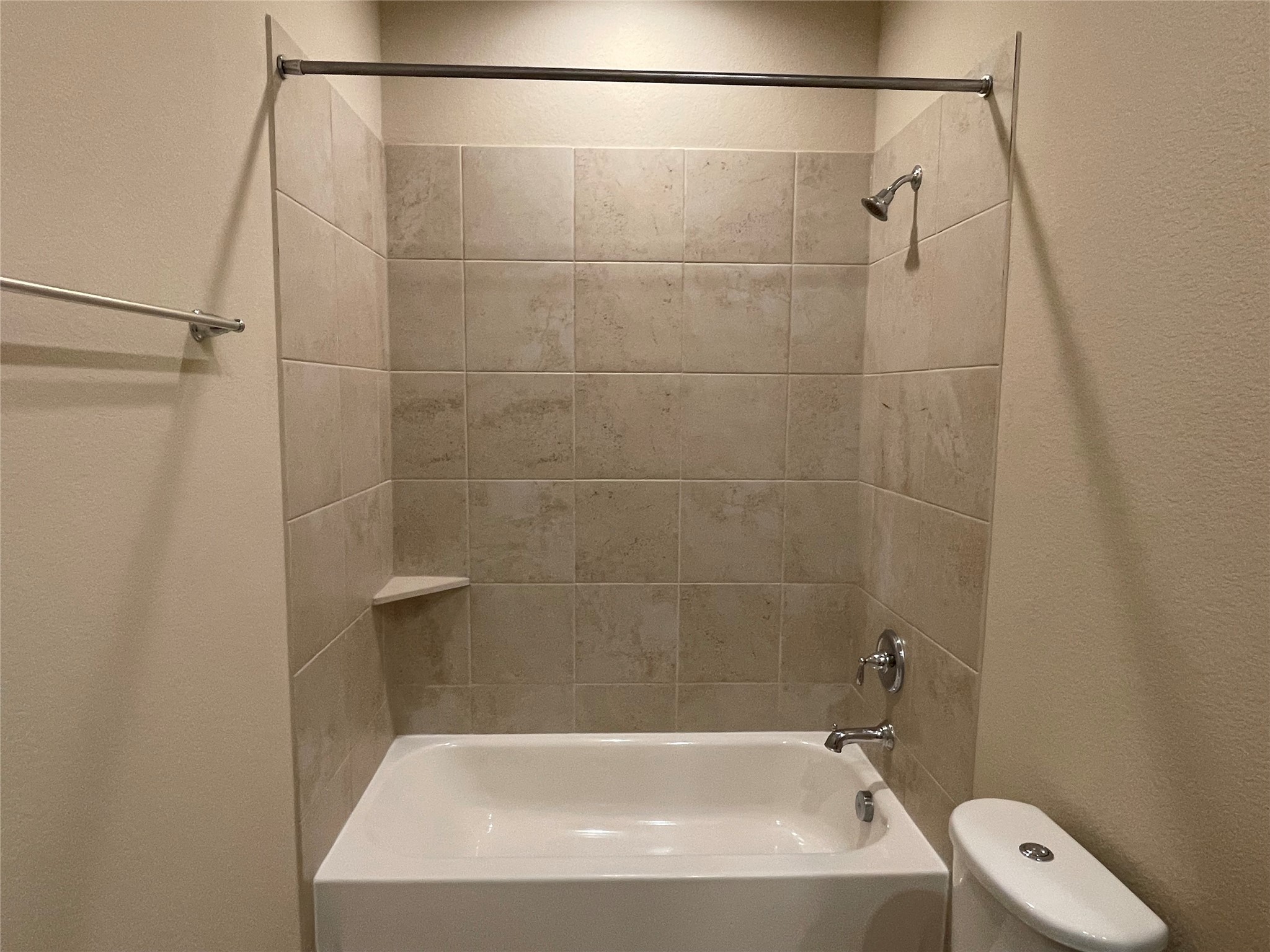 10418 Quiet Courtyard Road Houston, TX 77043 - Photo 36 of 48