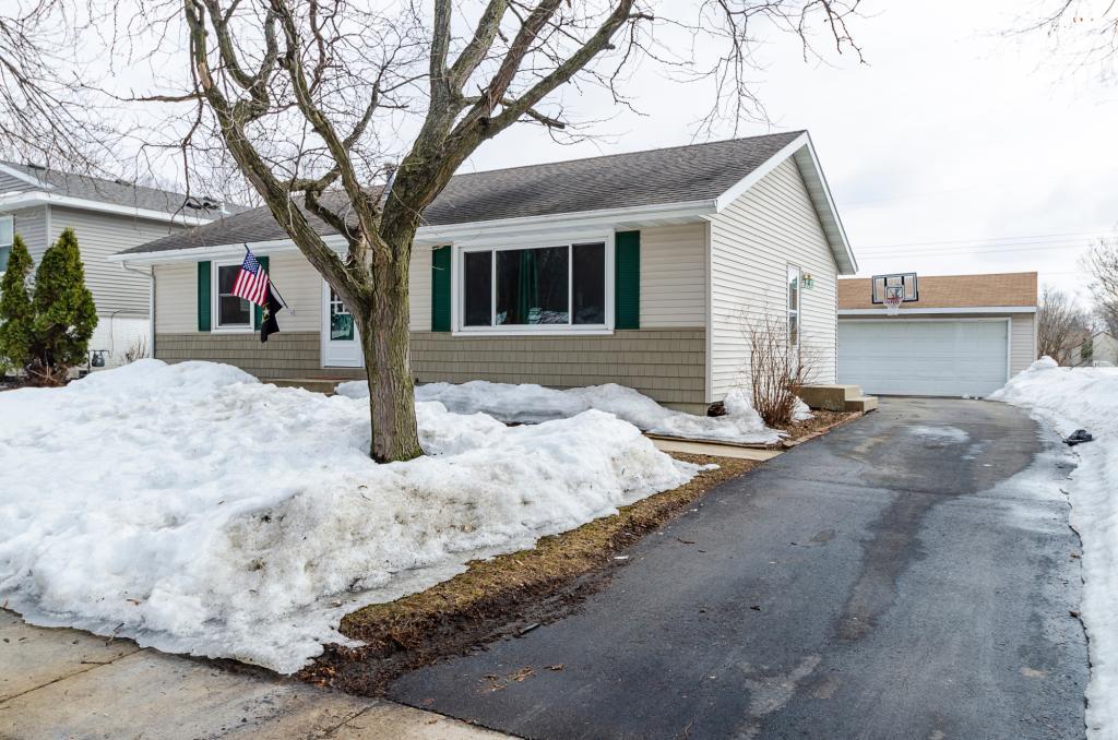 1420 5th Avenue Southwest Rochester, MN 55902 - Photo 1 of 26