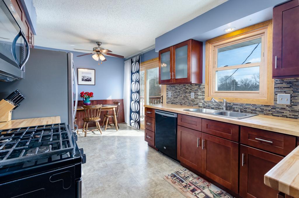 1420 5th Avenue Southwest Rochester, MN 55902 - Photo 5 of 26