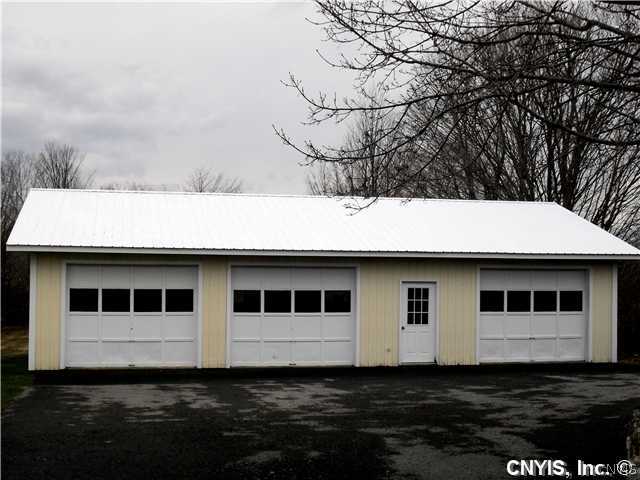 3657 Fisher Road Skaneateles, NY 13152 - Photo 4 of 16 Storage